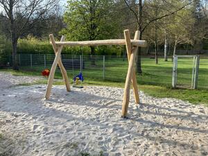 Schaukel Freibad