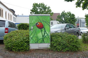 Verteilerkasten gegen&uuml;ber Kirche 1 - gs (1)