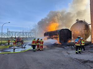 Feuerwehreinsatz 2 Kraftwerkgel&auml;nde